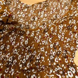 Flowy dress / cover up